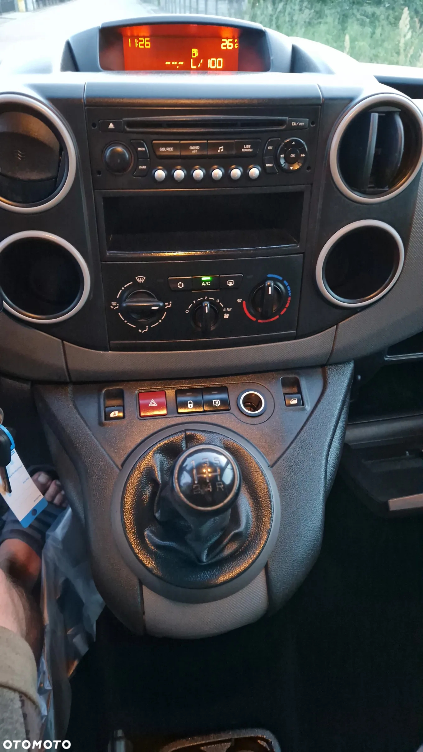 Peugeot Partner - 12