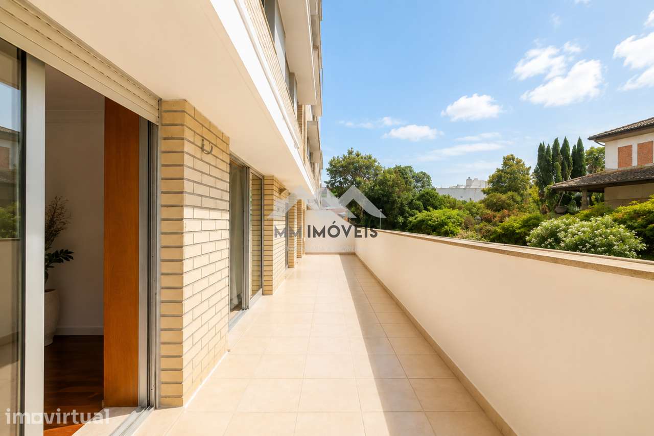 Apartamento T2 | Terraço | Suíte | Garagem - Grande imagem: 2/31