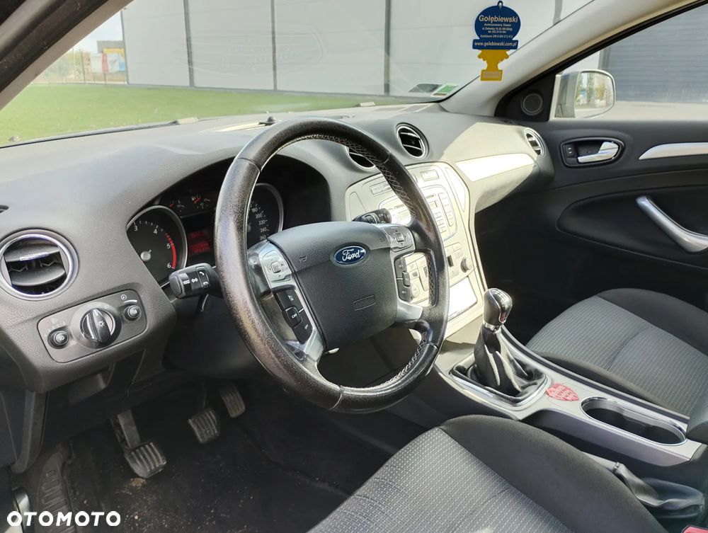 Ford Mondeo 1.8 TDCi Titanium - 15