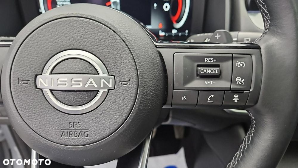 Nissan Qashqai 1.3 DIG-T MHEV Xtronic Tekna - 16