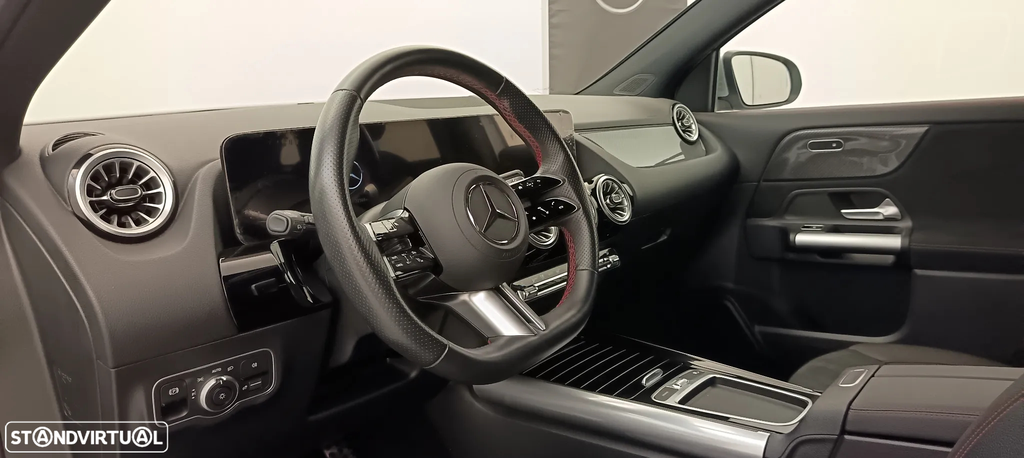 Mercedes-Benz GLA 250 e AMG Line - 20