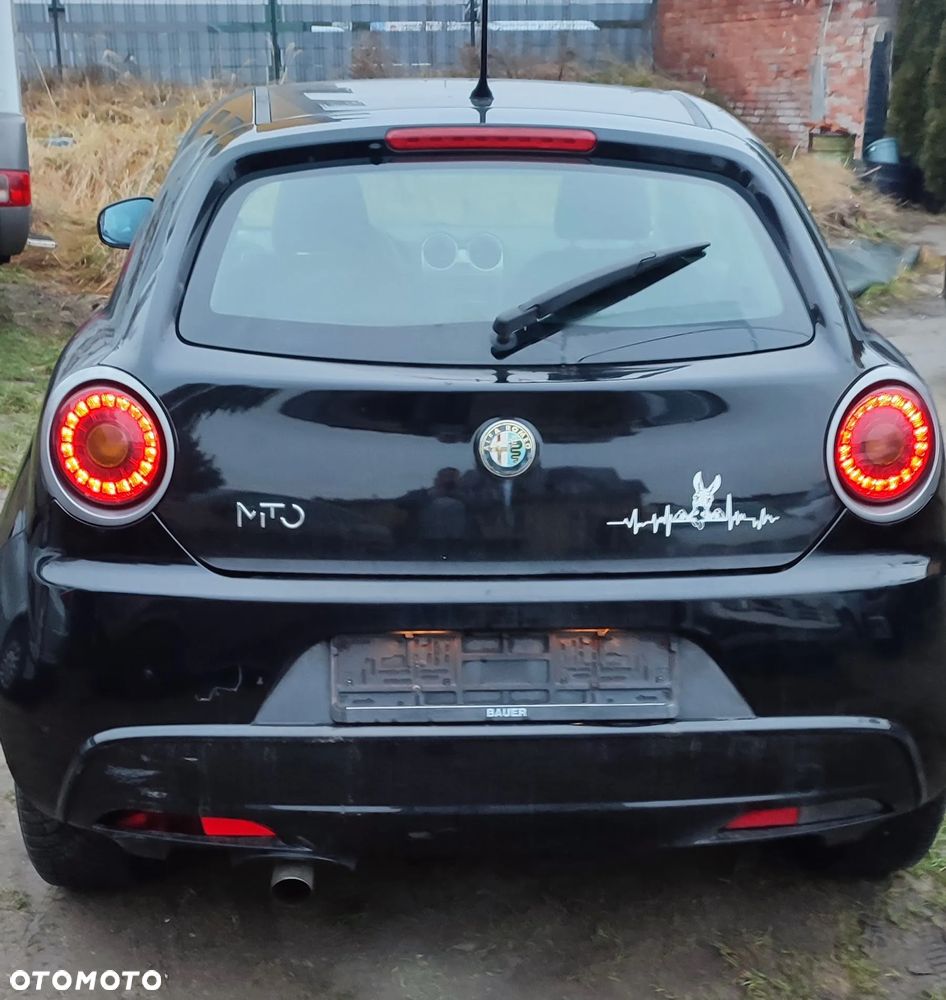 Alfa Romeo Mito 1.4 16V - 9