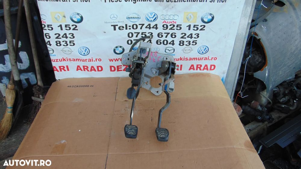 Pedalier Ford Trasnsit Custom 2012-2022 pedala ambbraiaj frana cu suport dezmembrez - 1
