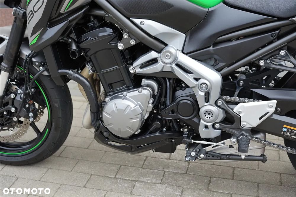 Kawasaki Z 900 - 28
