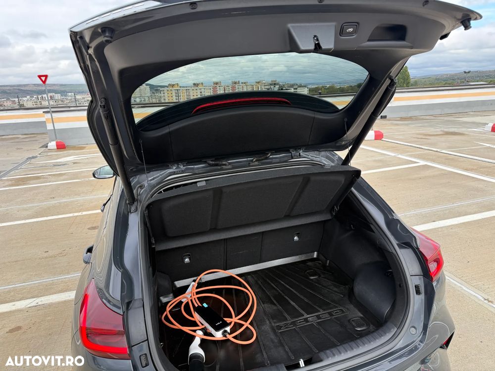 Kia XCeed 1.6 GDI DCT6 OPF Plug-in-Hybrid Platinum Edition - 26