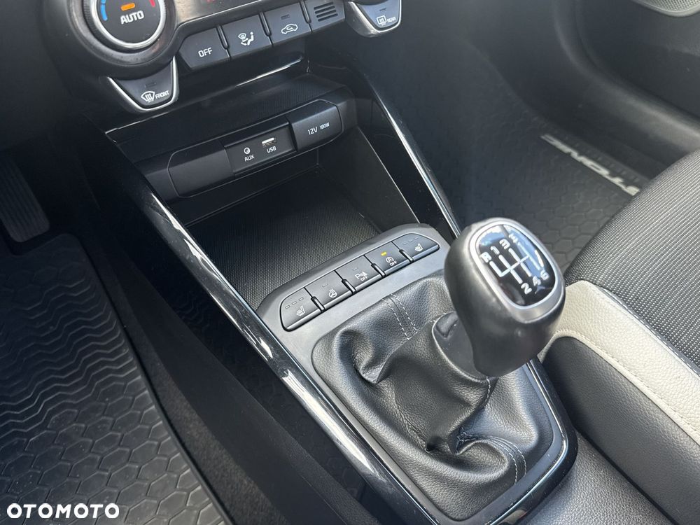 Kia Stonic 1.4 XL - 26