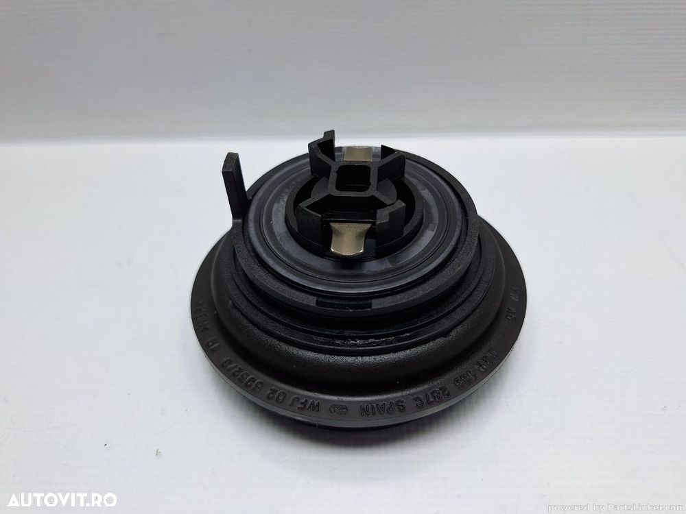 Gat umblere ulei motor VOLKSWAGEN GOLF V (1K1) [ 2003 - 2009 ] TDI (BKC, BLS, BXE) 77KW|105HP OEM 038133287C - 3