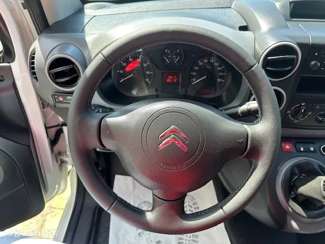 Citroën BERLINGO 3 LUG. - 11