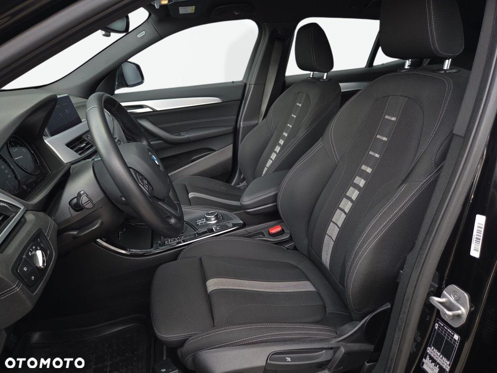 BMW X2 sDrive20i - 12