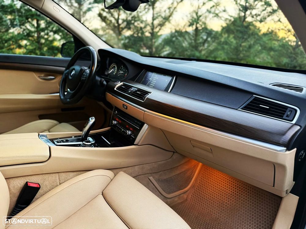 BMW 535 Gran Turismo d - 12