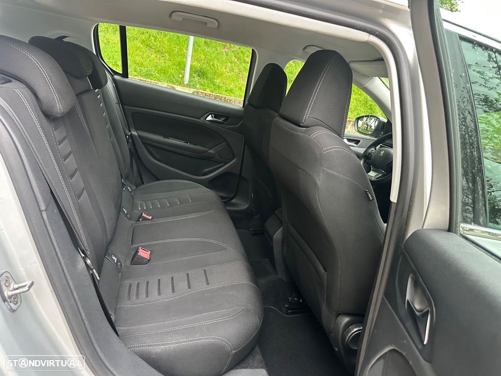 Peugeot 308 e-HDi FAP 115 Stop&Start Allure - 32