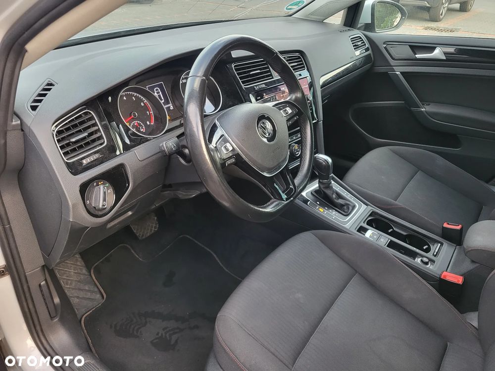Volkswagen Golf 1.4 TSI DSG Sound - 8