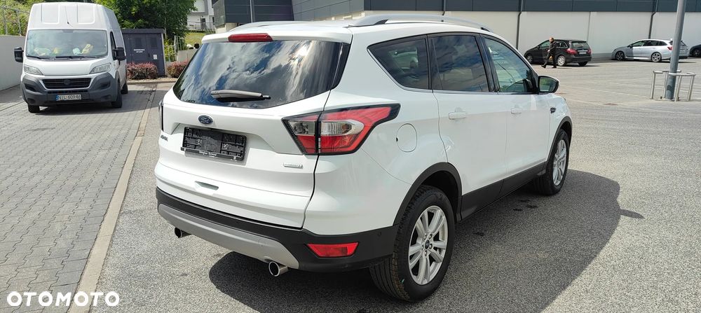 Ford Kuga 1.5 EcoBoost 2x4 Trend - 26