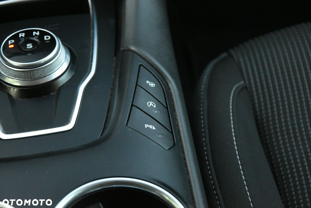 Ford Mondeo 2.0 EcoBlue Titanium - 30