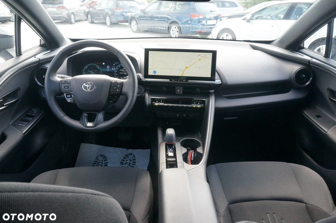 Toyota C-HR - 11