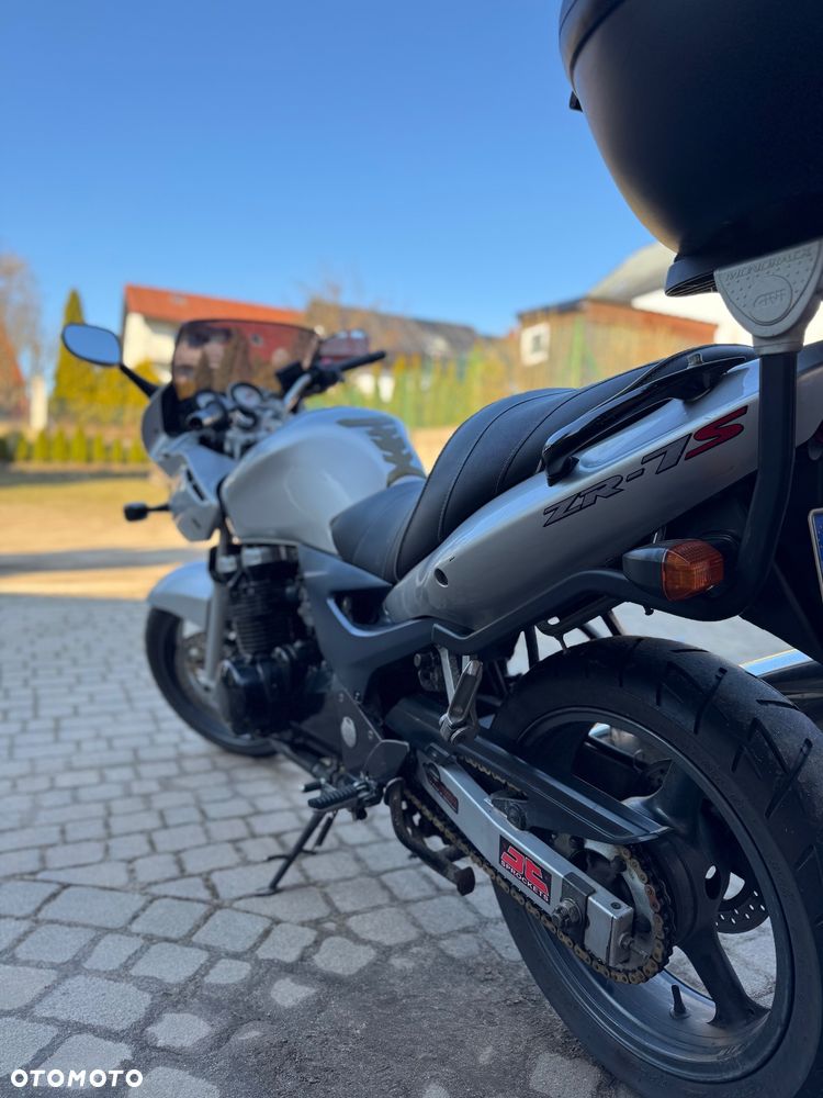 Kawasaki ZR - 10