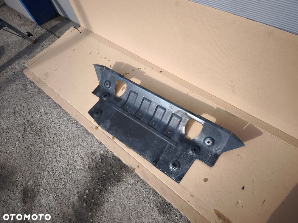 Osłona silnika podwozia przód Mercedes G-klasa w463 A4635241040 Lift - 3