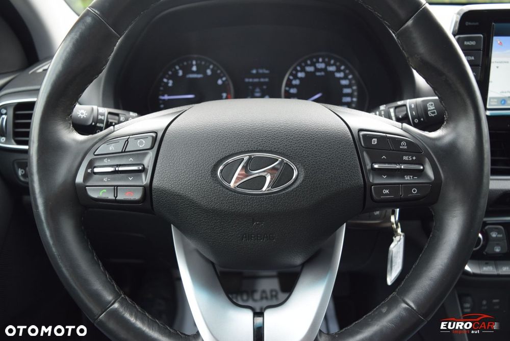 Hyundai i30 1.4 YES - 18