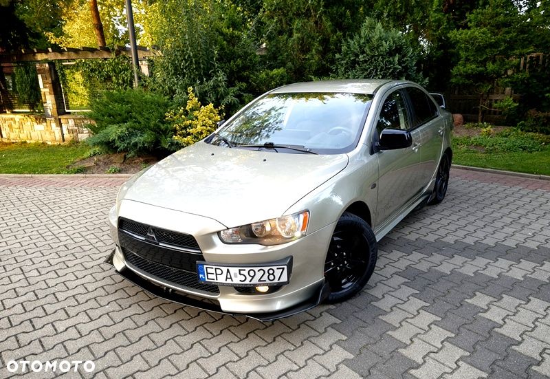 Mitsubishi Lancer 1.8 Instyle NAVI - 1