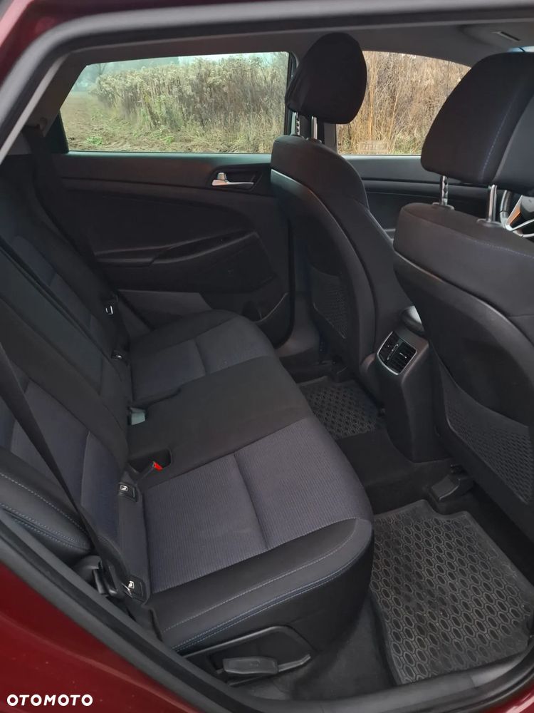 Hyundai Tucson 1.7 CRDI BlueDrive Comfort 2WD - 16