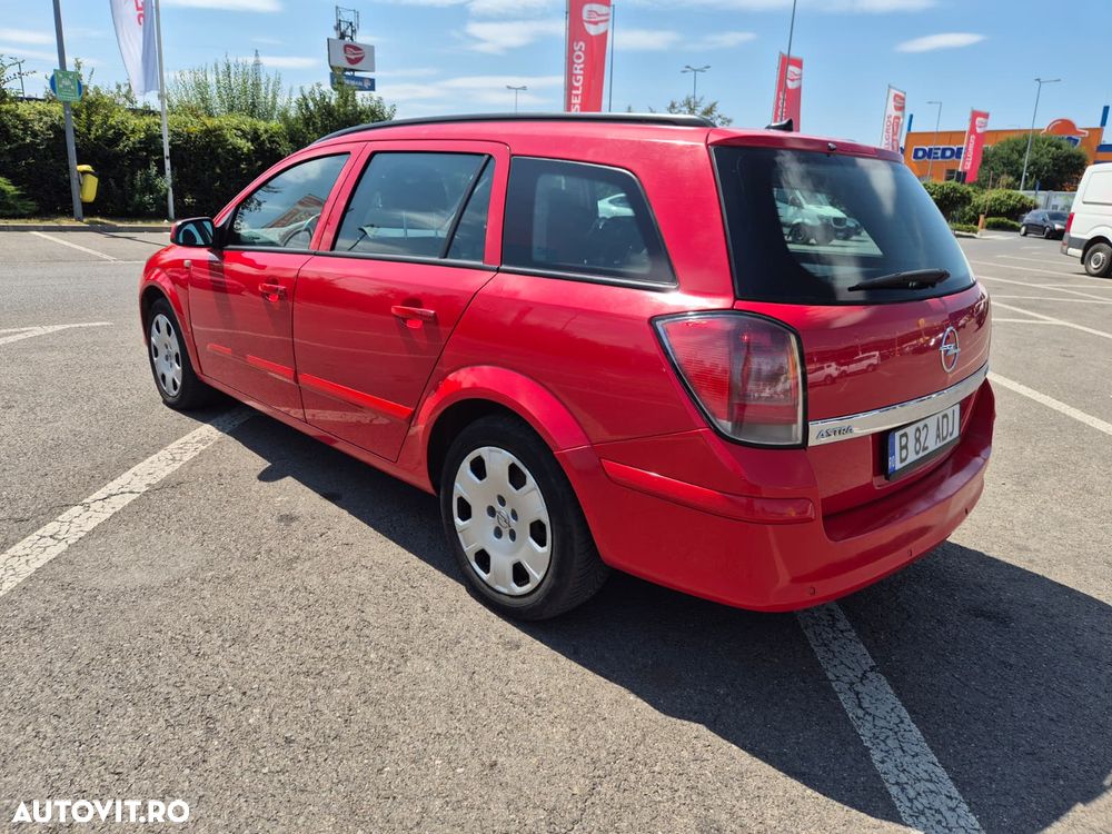 Opel Astra 1.9 CDTI Caravan Enjoy - 4