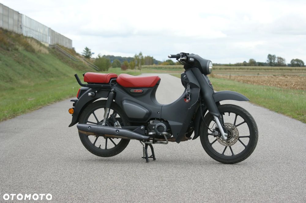 Honda C