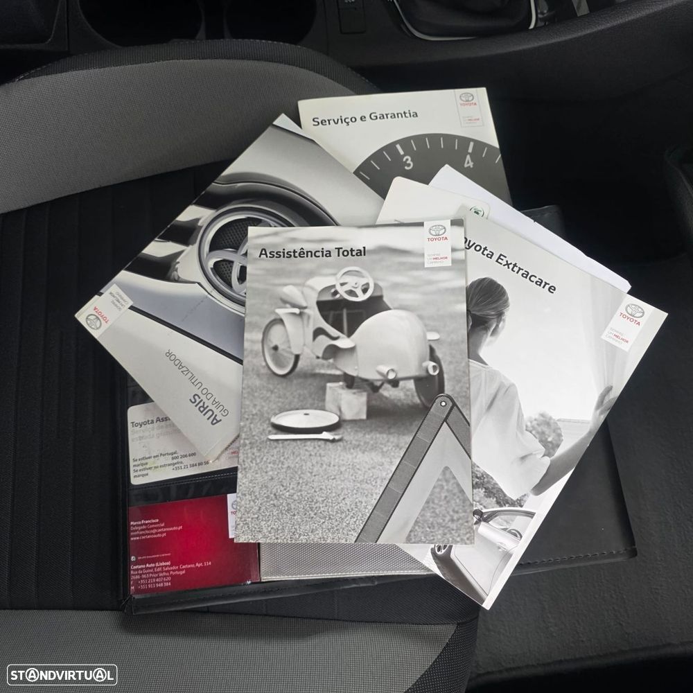 Toyota Auris 1.4 D-4D Comfort+Pack Sport - 36