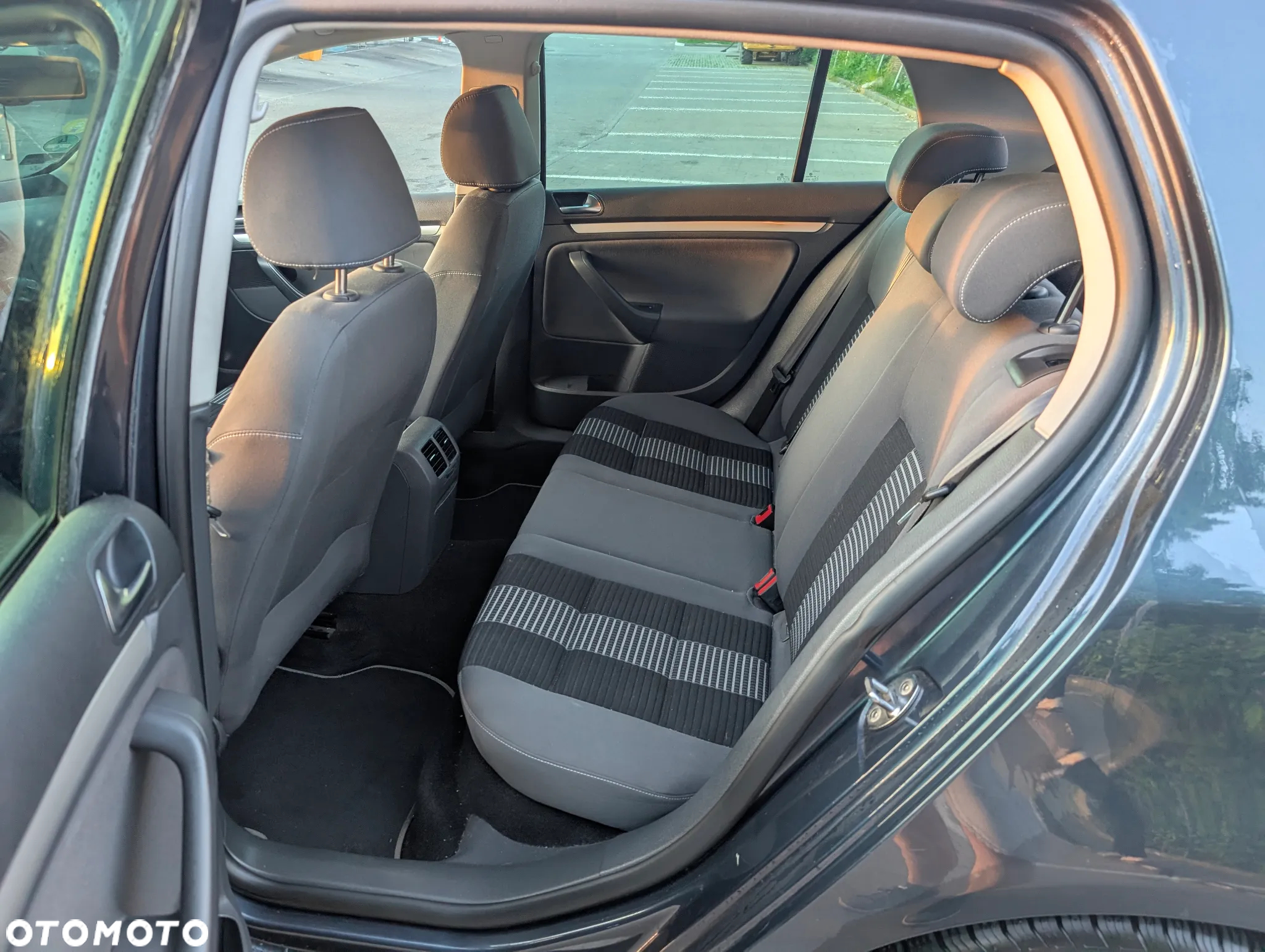 Volkswagen Golf 1.6 United - 8