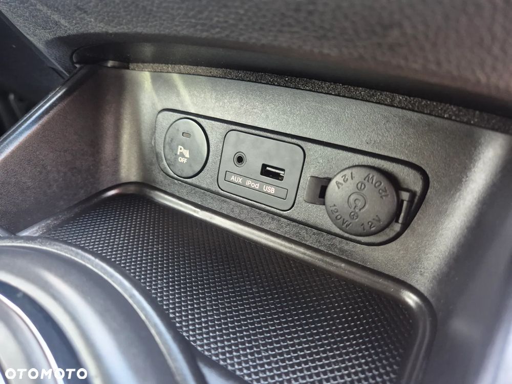 Kia Sportage 2.0 CVVT 2WD Automatik Vision - 23