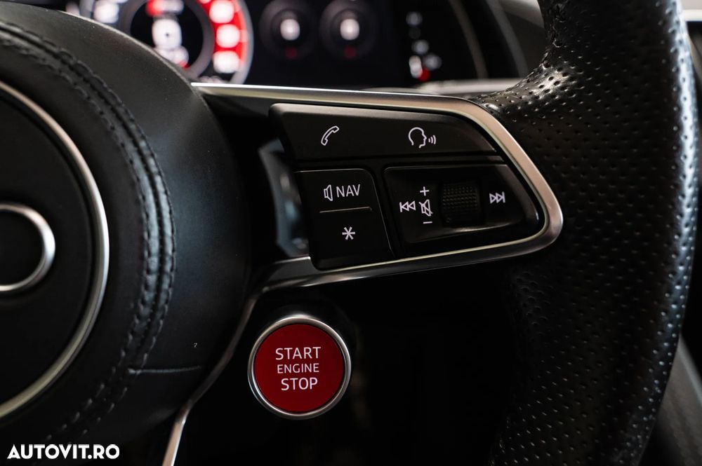 Audi R8 V10 5.2 FSI quattro S tronic - 20