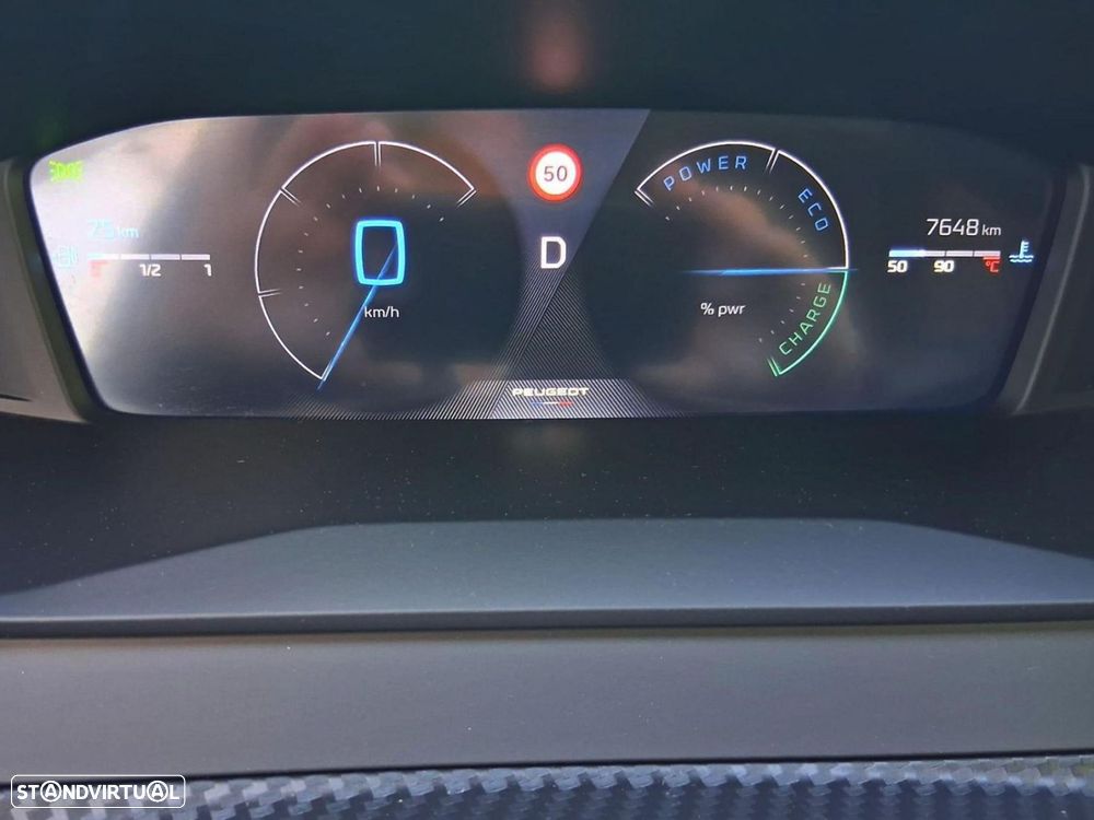 Peugeot 208 1.2 Hybrid Allure e-DCS6 - 18