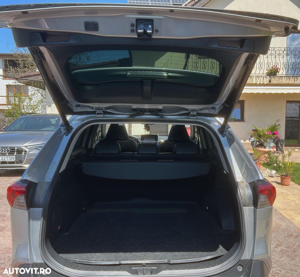 Toyota RAV4 - 4