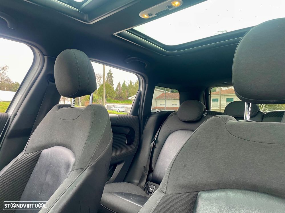 MINI Countryman Cooper SE ALL4 Auto - 21