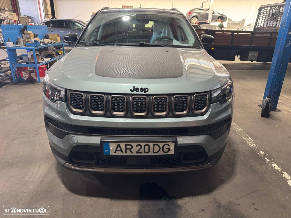 Jeep Compass - 4