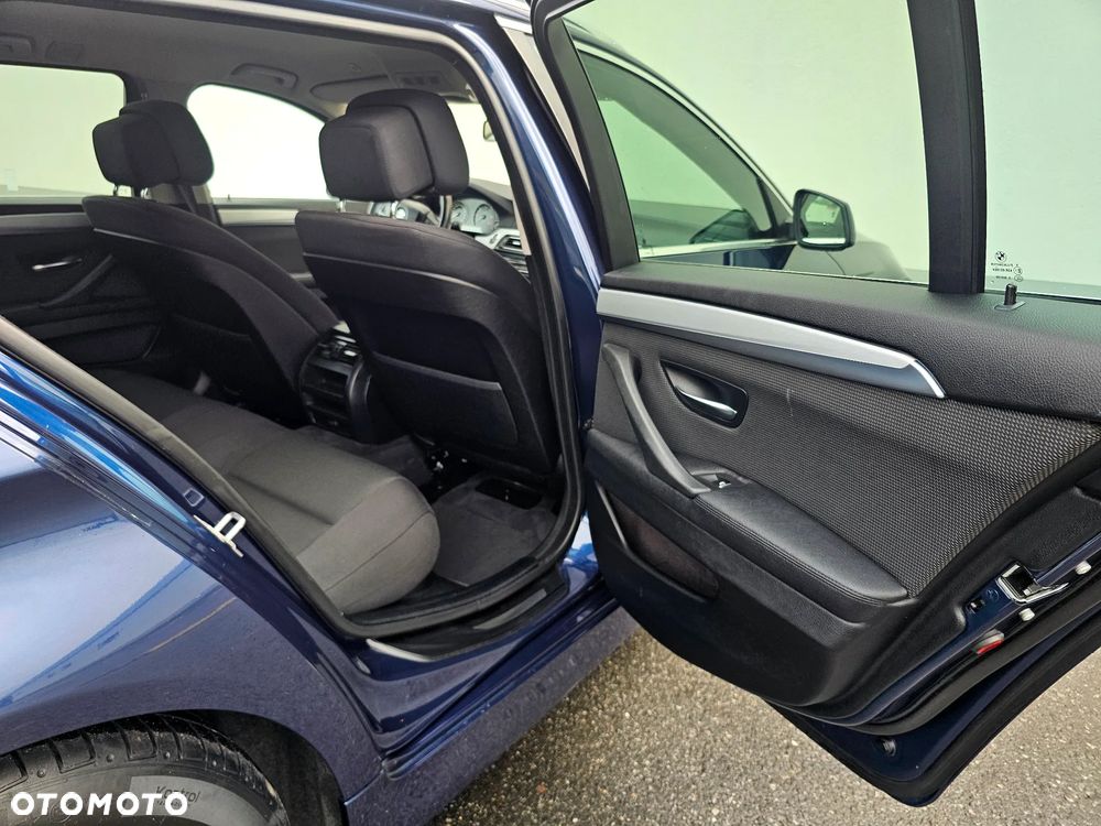 BMW Seria 5 520d - 18