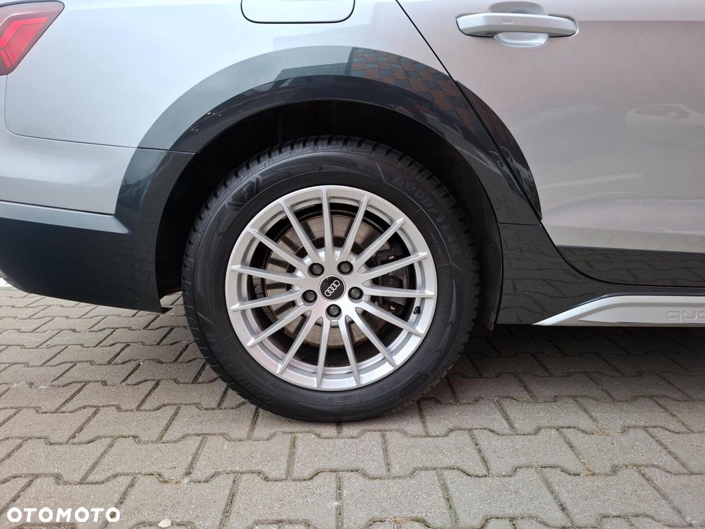 Audi A4 Allroad - 16