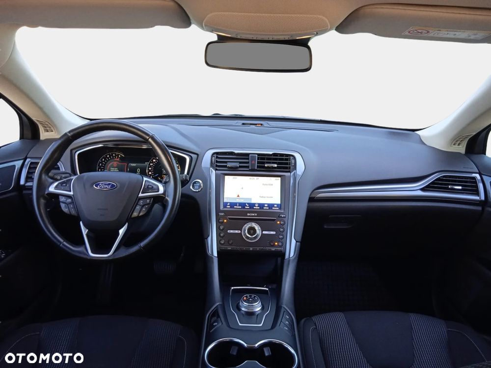 Ford Mondeo 2.0 EcoBlue Titanium - 11