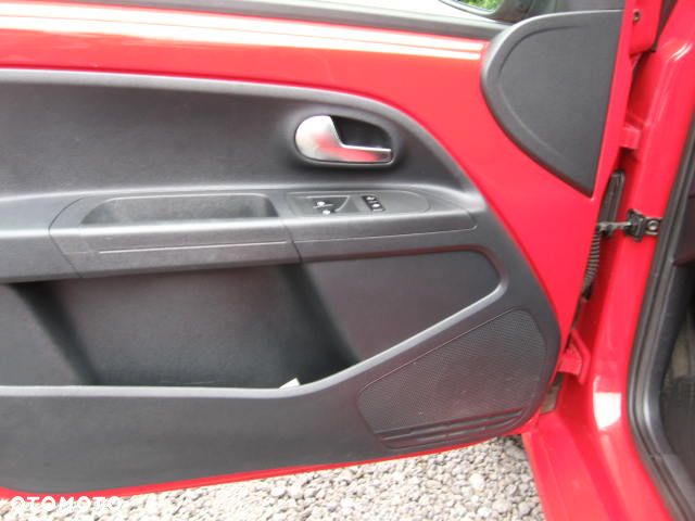 Volkswagen up! 1.0 take EU6 - 23