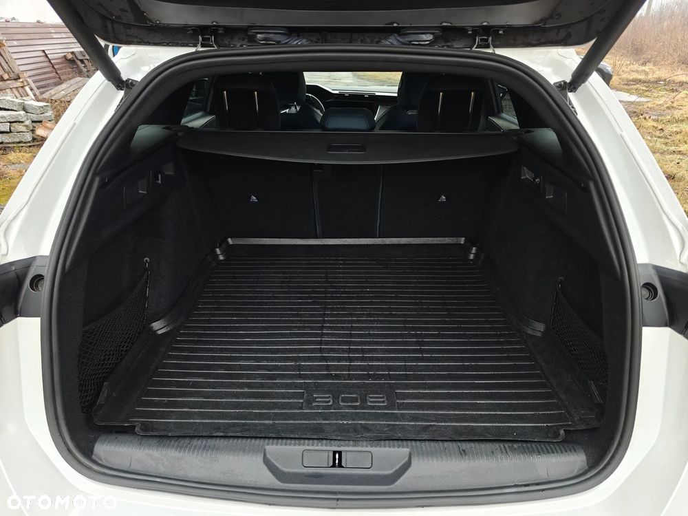 Peugeot 308 1.6 PureTech GPF GT S&S EAT8 - 18