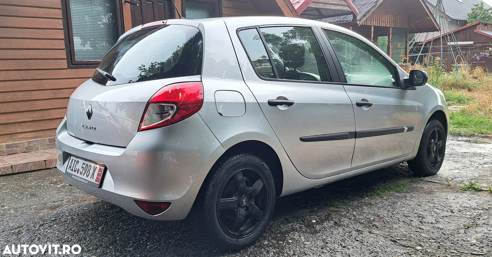 Renault Clio 1.2 16V 75 Collection - 3