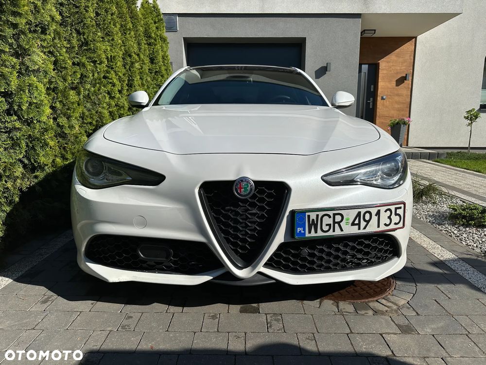 Alfa Romeo Giulia 2.0 Turbo 16V AT8 Veloce Ti - 5