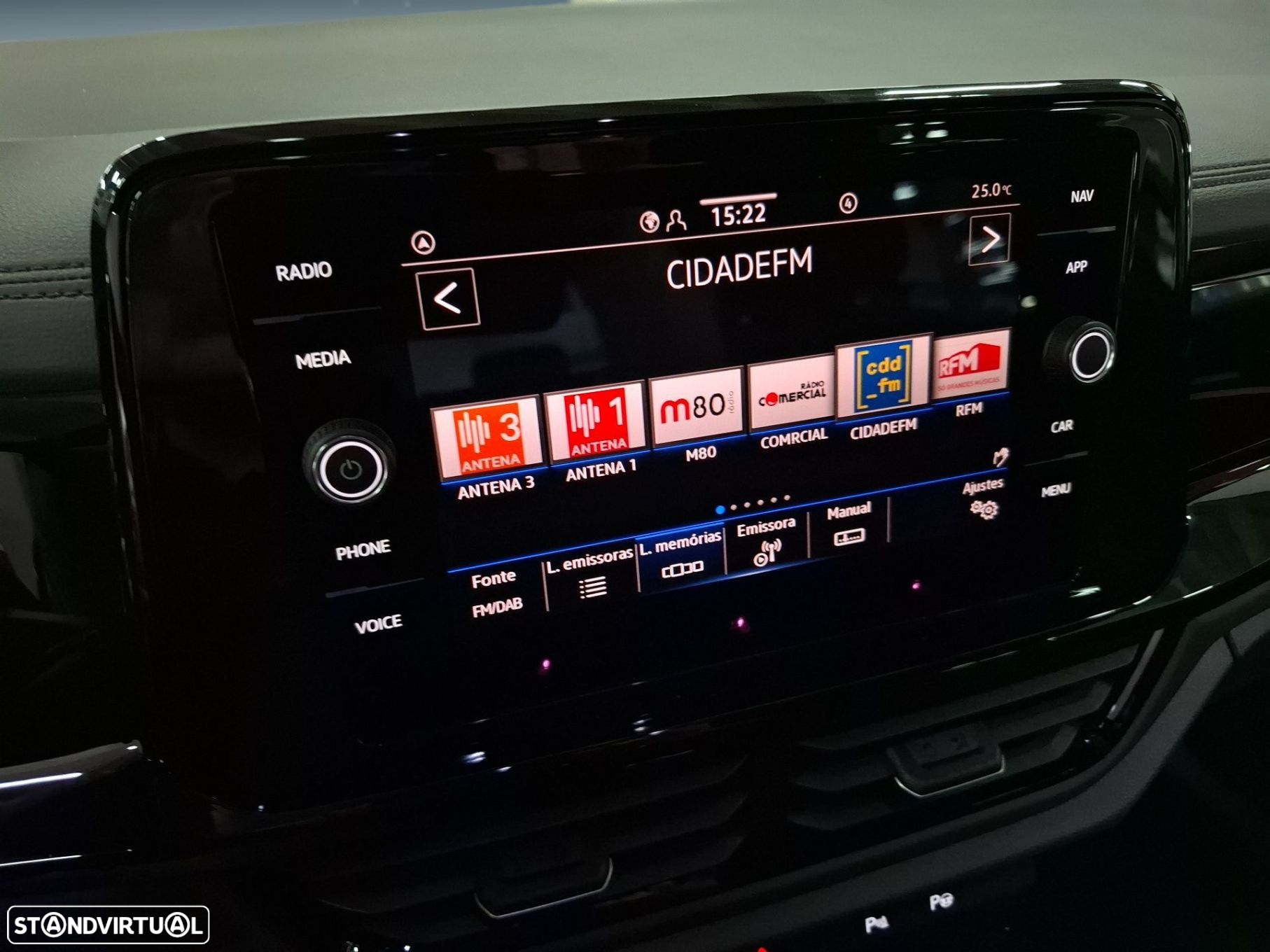 VW T-Roc 1.0 TSI Urban - 19