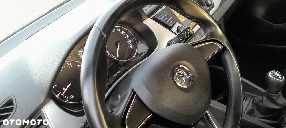 Skoda Fabia 1.2 TSI Cool Edition - 25