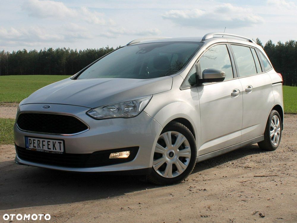 Ford Grand C-MAX - 25