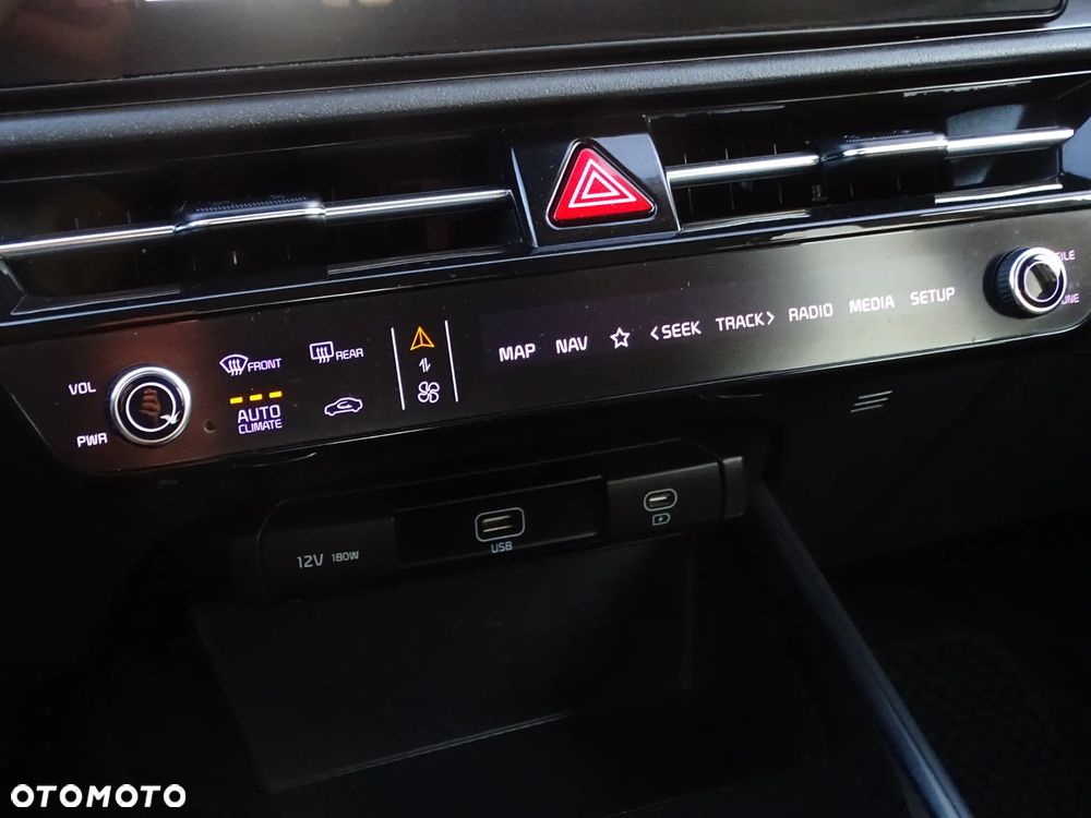 Kia Niro 1.6 GDI Hybrid L - 14