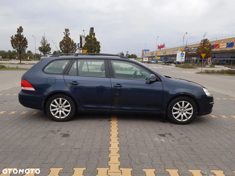 Volkswagen Golf 1.6 Trendline - 6