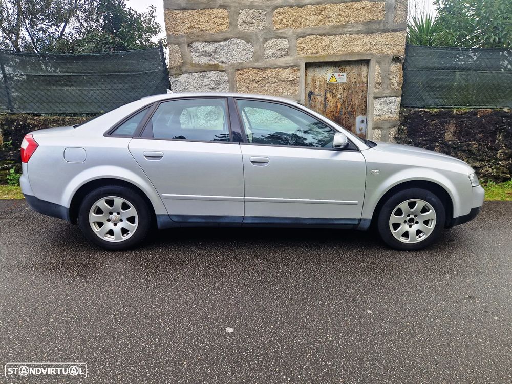 Audi A4 1.9 TDI m5 - 10