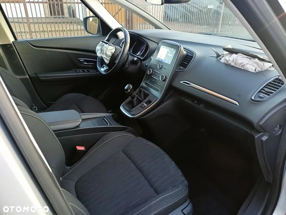 Renault Grand Scenic ENERGY dCi 110 EDC LIMITED - 13