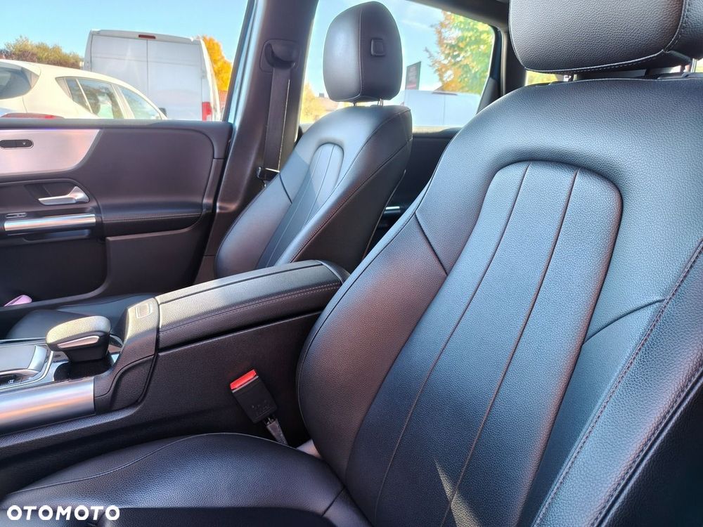 Mercedes-Benz Klasa B 200 7G-DCT Style - 18