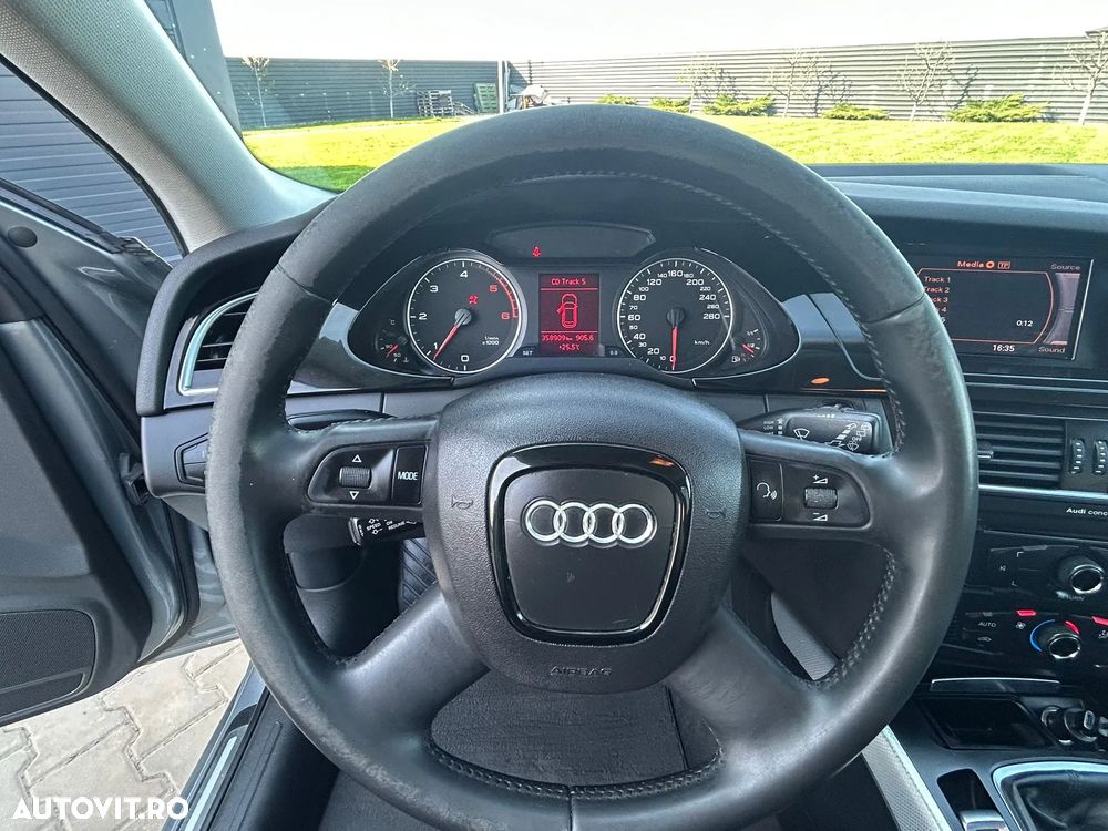Audi A4 Avant 2.0 TDI - 9
